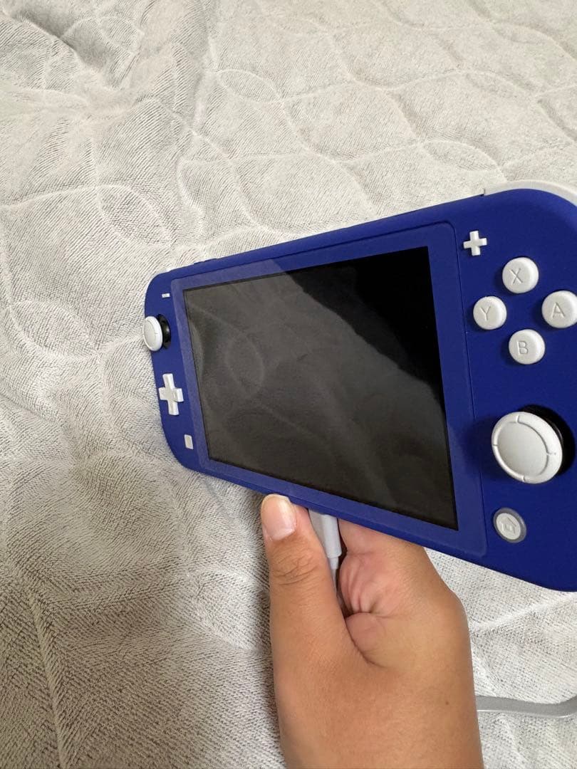 ニンテンドー　Switchライト　ブルー