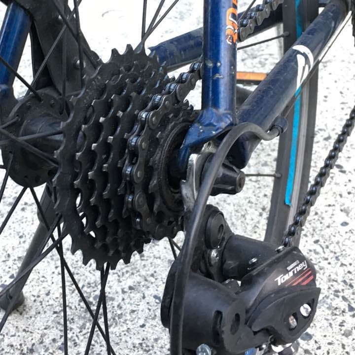 ロードバイク  トライエース