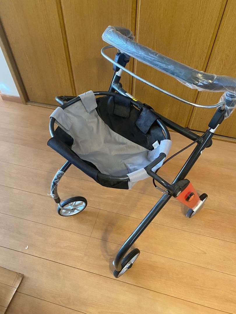 レッツゴー（室内専用歩行車）／レッド（竹虎）