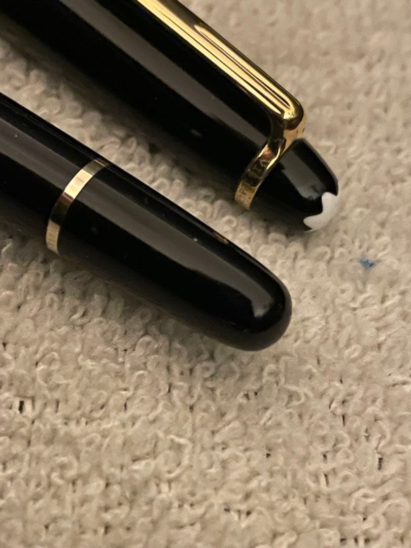 ◾️モンブラン163ボールペン◾️マイスターシュテュック クラシック◾️予備リフィル付