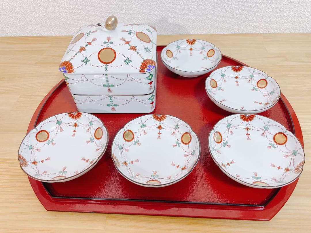 Jerry其泉窯 角二段重 錦日輪赤玉瓔珞文 小皿 錦日輪赤玉瓔珞文