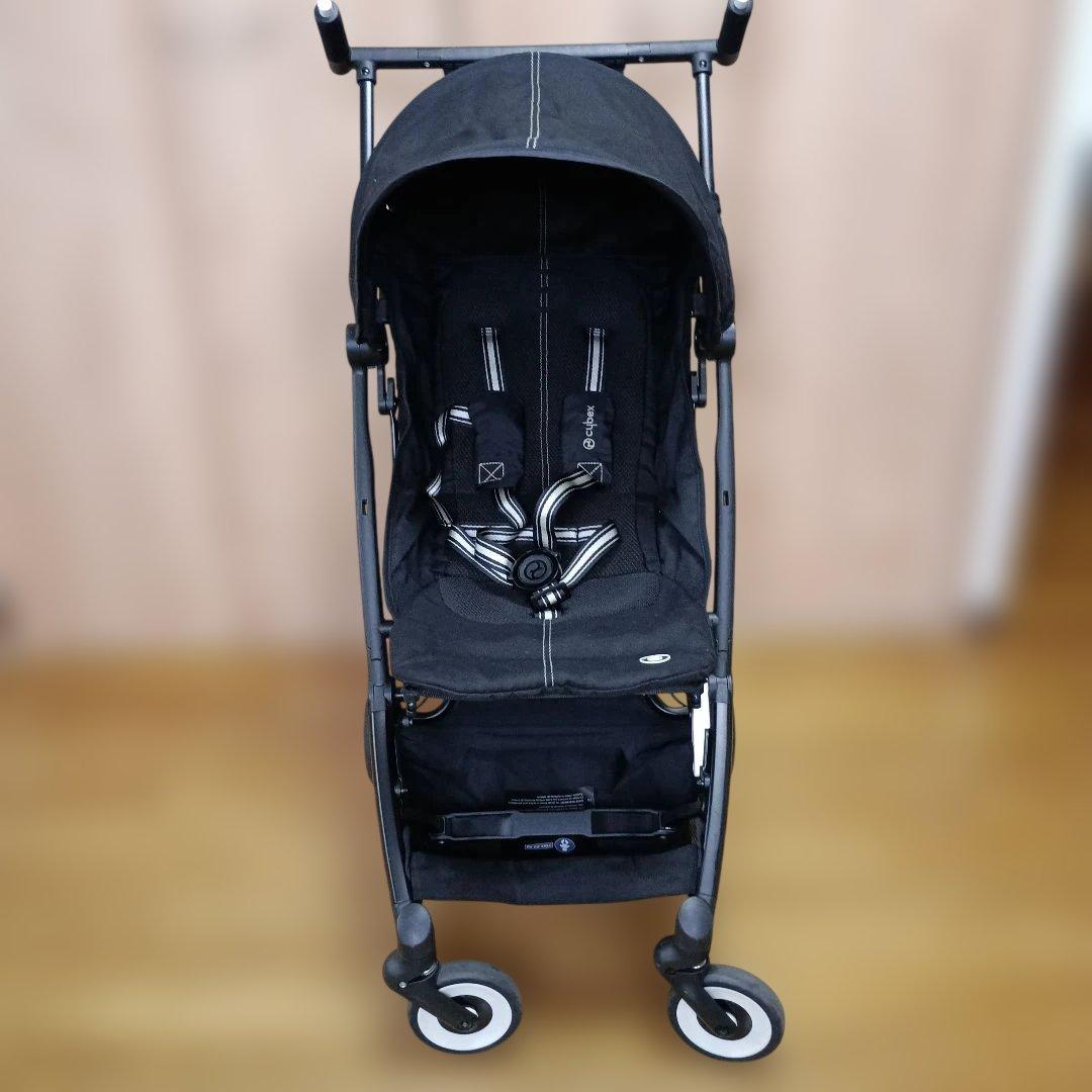 サイベックス　リベル　ブラックベビーカー