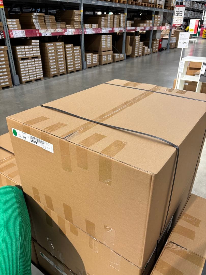 〔新品＊未開封〕ディヴリンゲ 回転パーソナルチェア 椅子 ソファ イケア