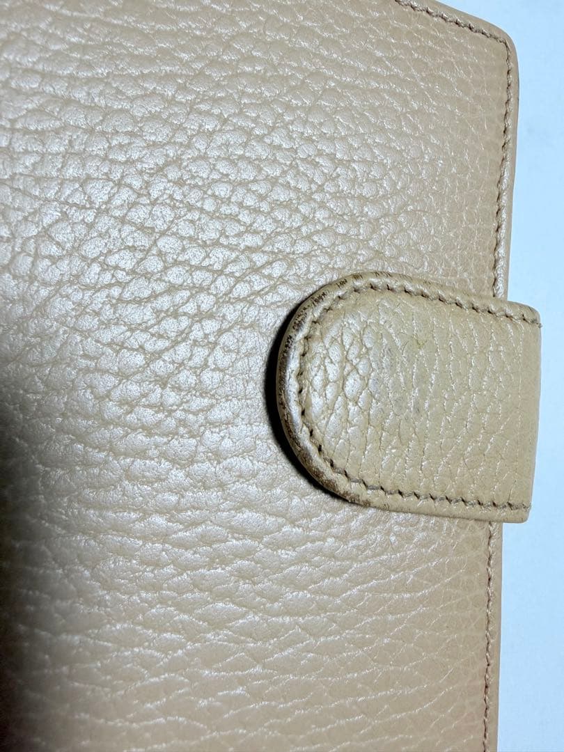 Gucci レザー二つ折り財布 ベージュ