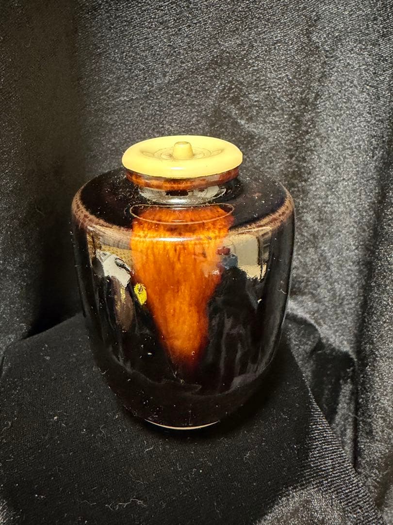 桶谷定一 陶器茶道具 骨董品 茶入れ 茶道具 直径5.5cm×高8cm巾着袋付き