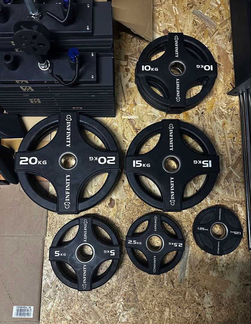 【愛知】INFINITY オリンピックプレート セット107.5kg【引取限定】