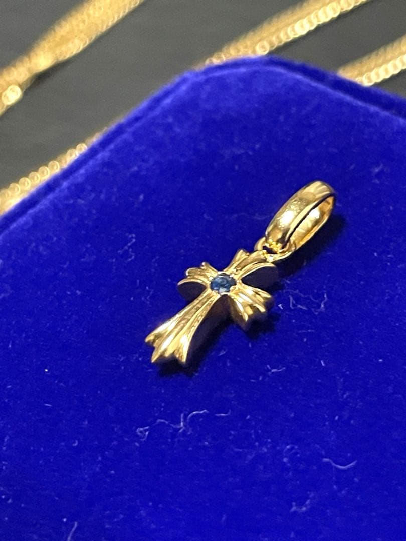 k18/サファイア　クロスペンダントトップ　十字架ネックレス　2.77g 本物