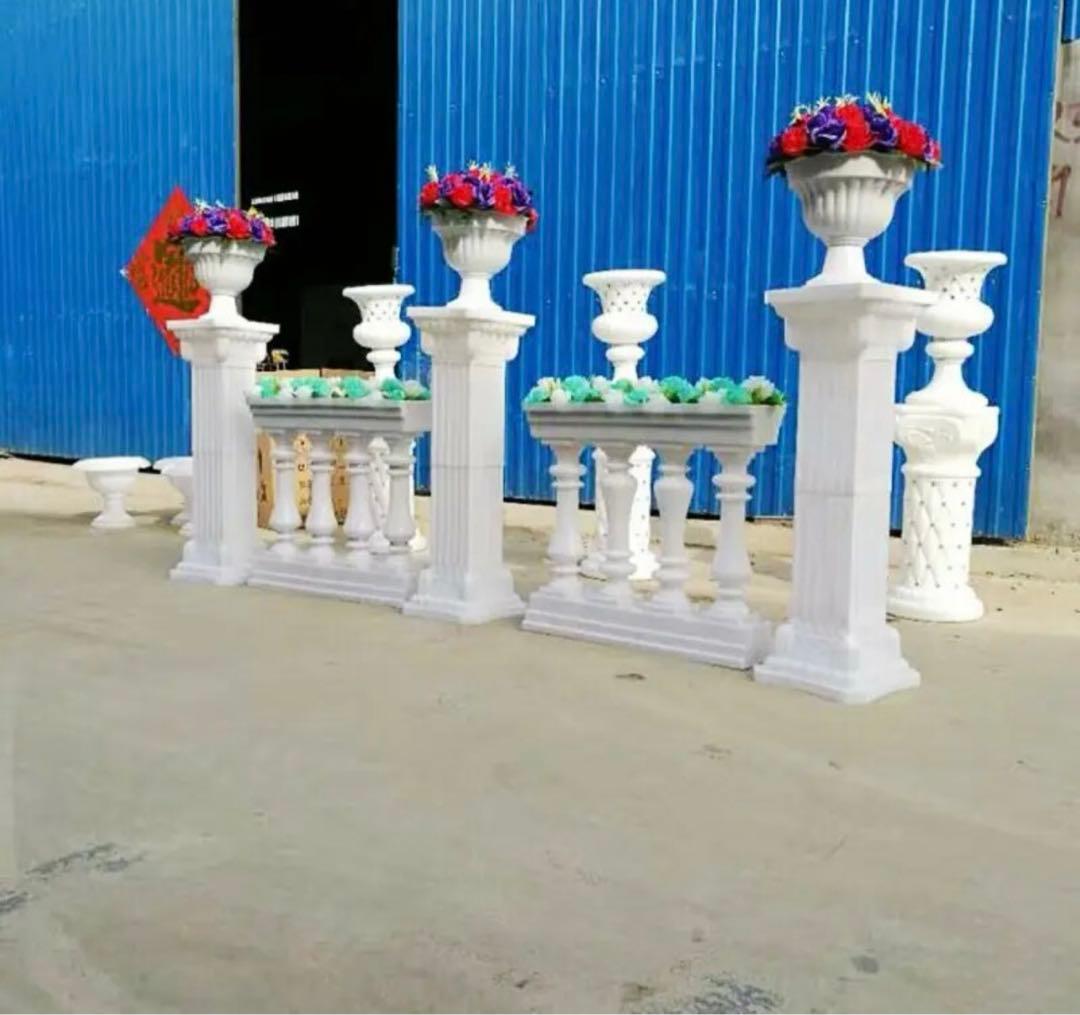 ★☆存在感抜群☆★ レトロ　宮殿　インテリア　お城　柱2本