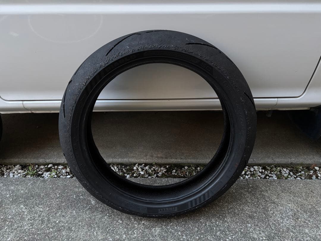 ピレリ スーパーコルサ V4 sc1 120/70 リア レース使用 ほぼ新品