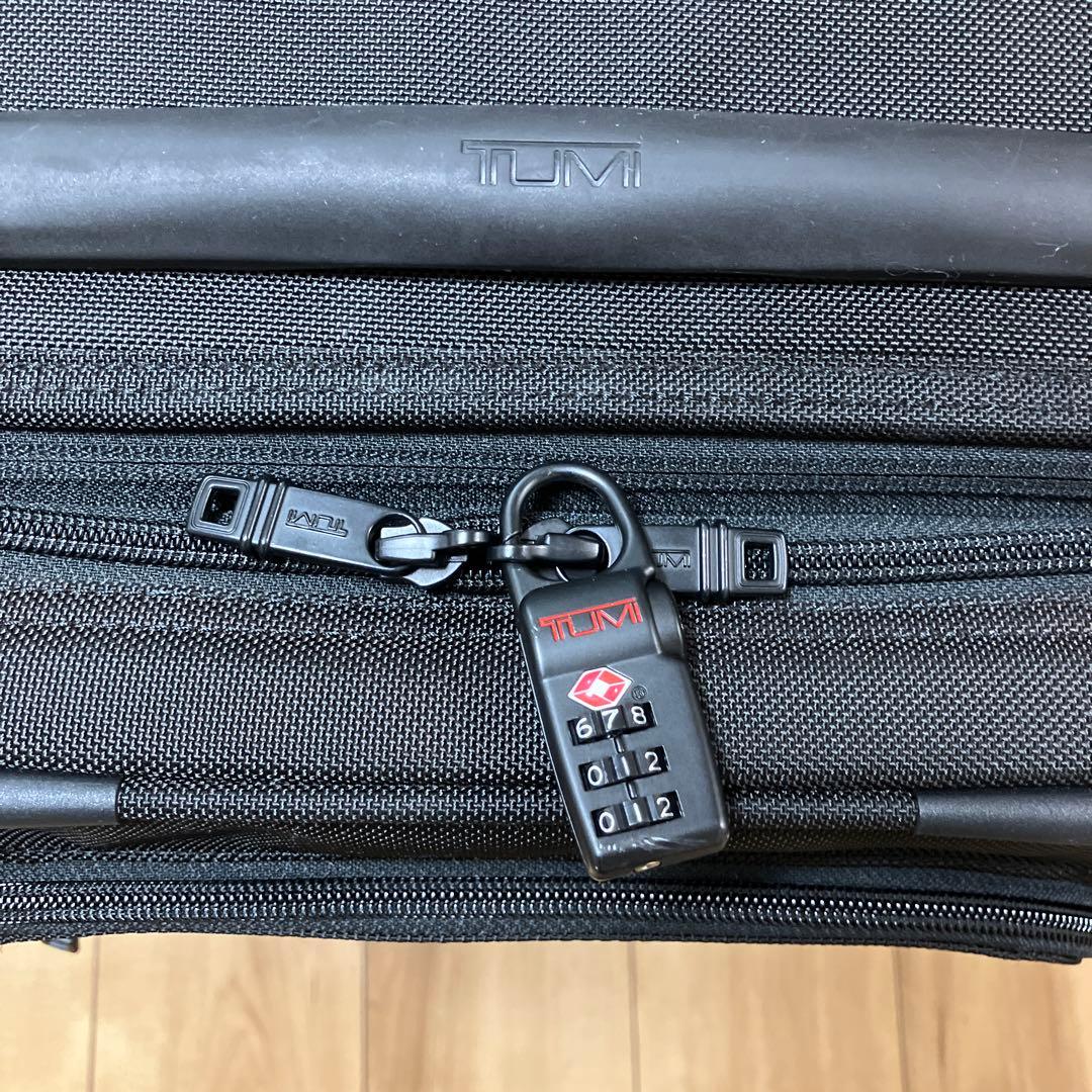 【‼️未使用級 TUMI 本物‼️】週末限定値下げ 22020D2 キャリーケース