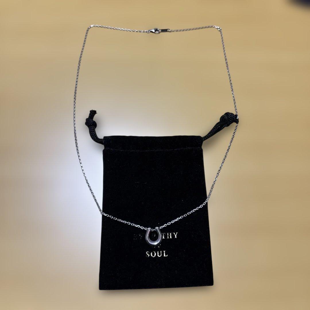 リッジホースシューネックレス - シルバー　SYMPATHY OF SOUL