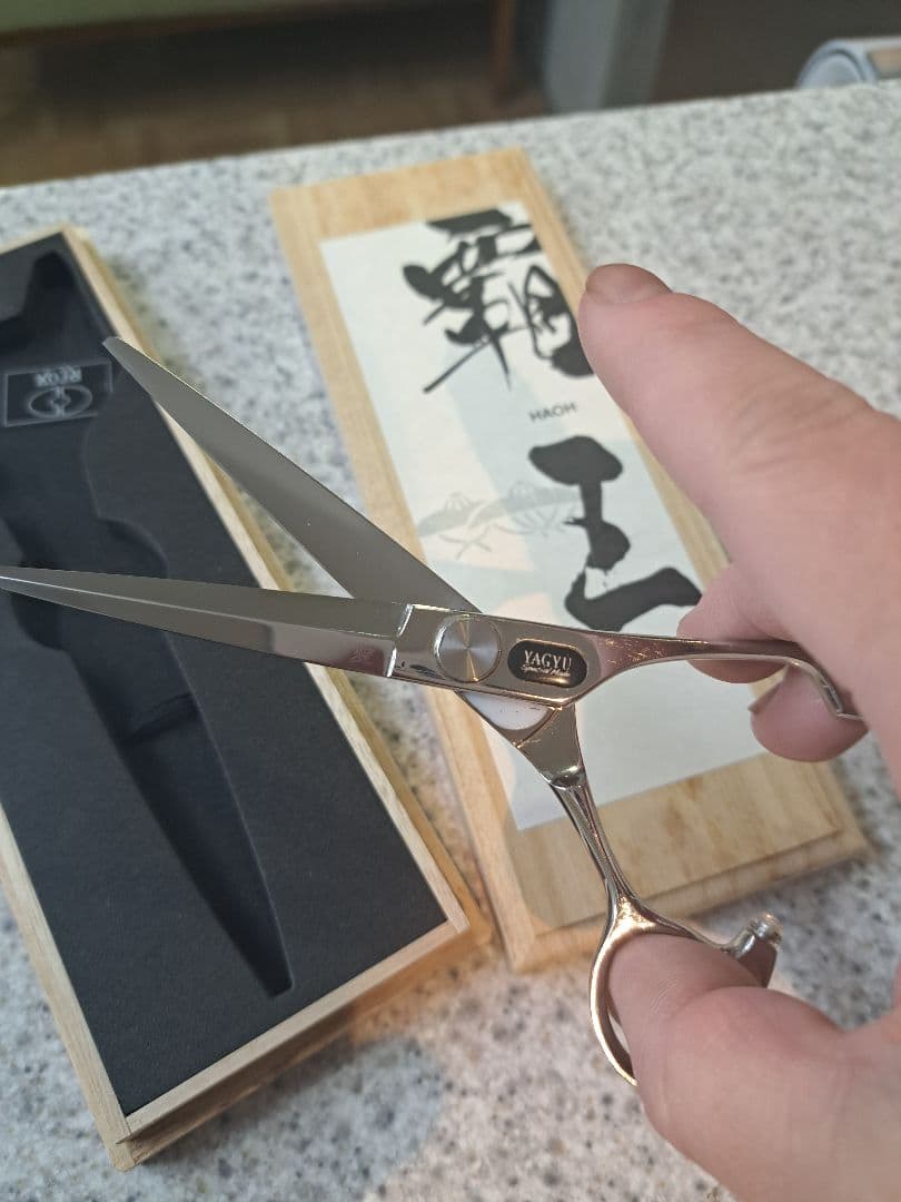 美容師シザー(ハサミ)