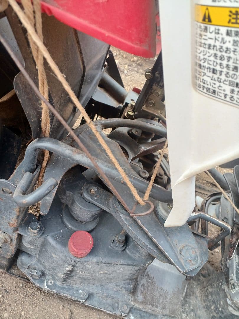 【中古】【エンジン動作確認済】三菱 MB210 バインダー