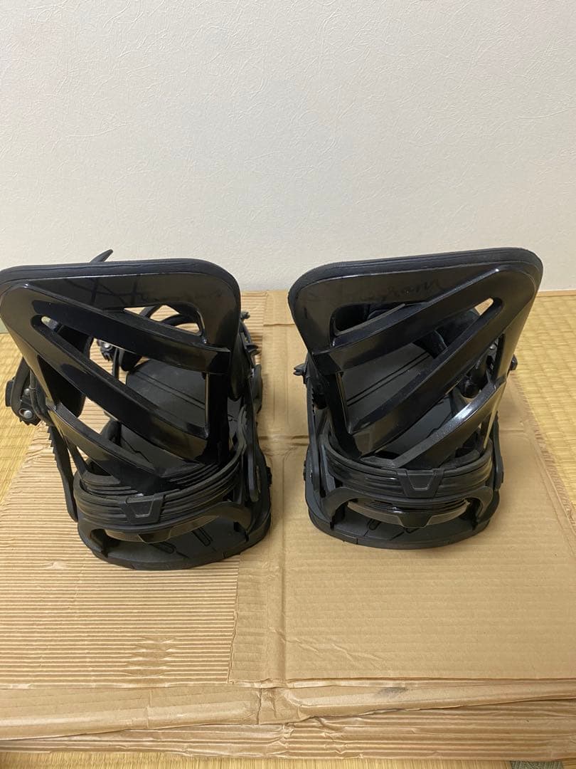 SALOMON サロモン HOLOGRAM ホログラム　ビンディング