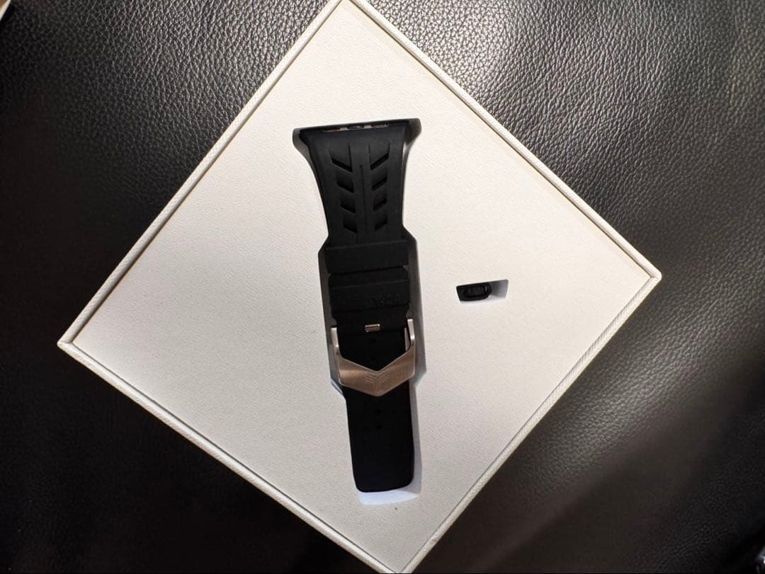 新品未使用　Y24 45mm アップルウォッチ ケース用　替えストラップ