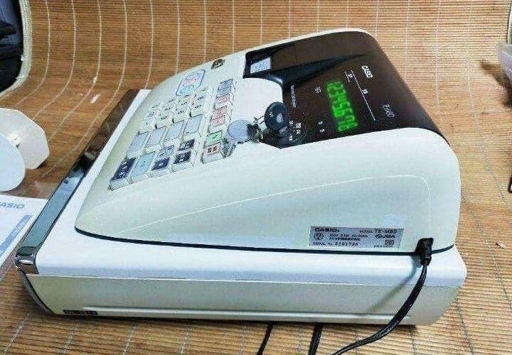 カシオレジスター　TE-M80　中古品　人気機種感熱紙　送料無料　923044
