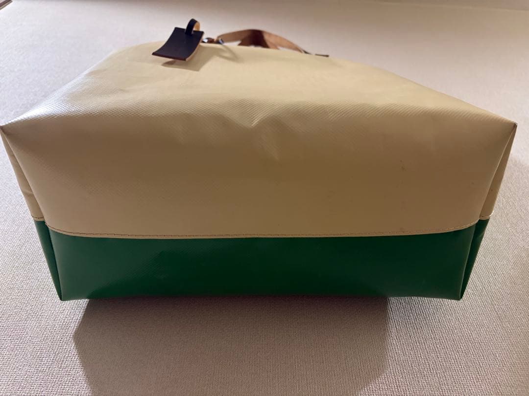 marni pvc マルニ トートバッグ クリーム×グリーン