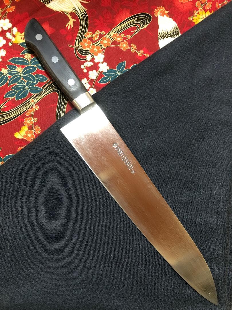 【研ぎ済み】本職用　刃渡り27ｃｍ　日本鋼・全鋼製　牛刀包丁　ナイフ　料理