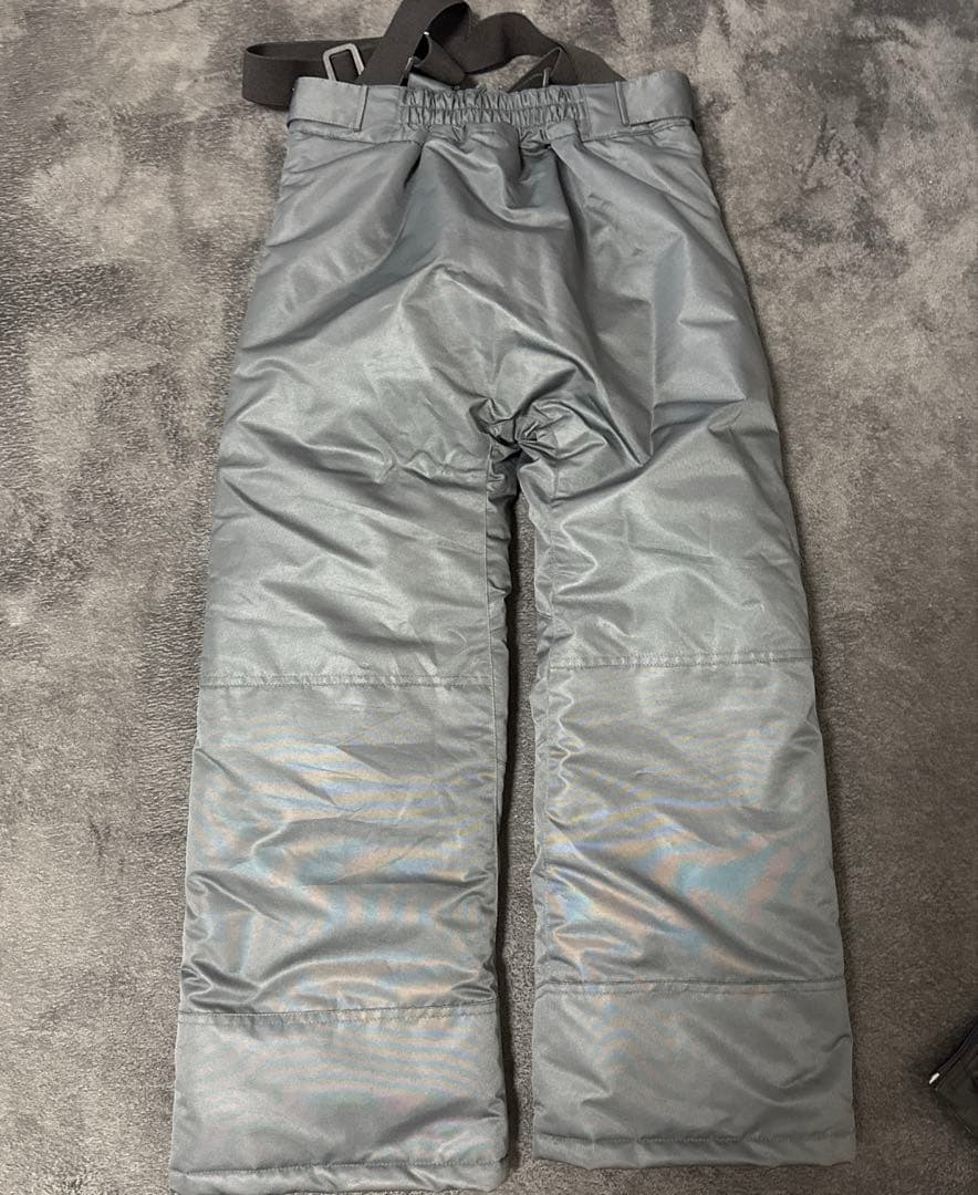 新品★ フィラ　ジュニア スノーウエア　140センチ