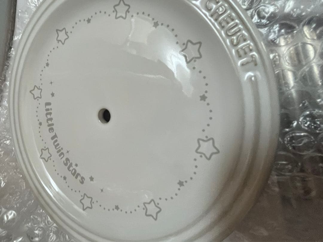 ルクルーゼ　キキララ　3段ケーキスタンド