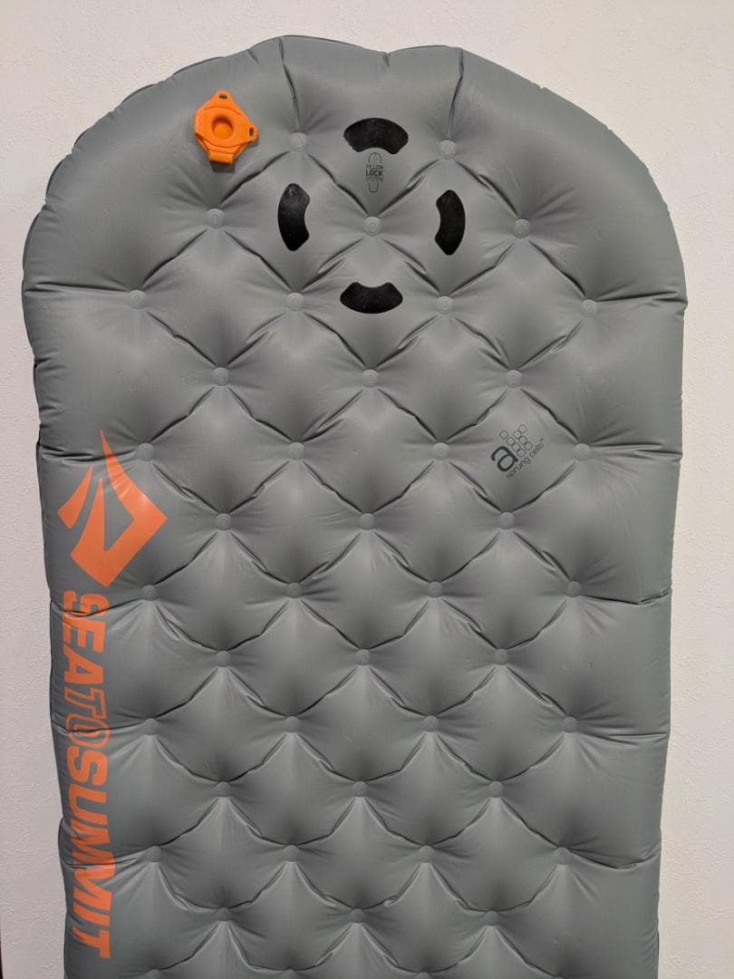 SEA TO SUMMITイーサーライトXTインサレーティッドマット レギュラー