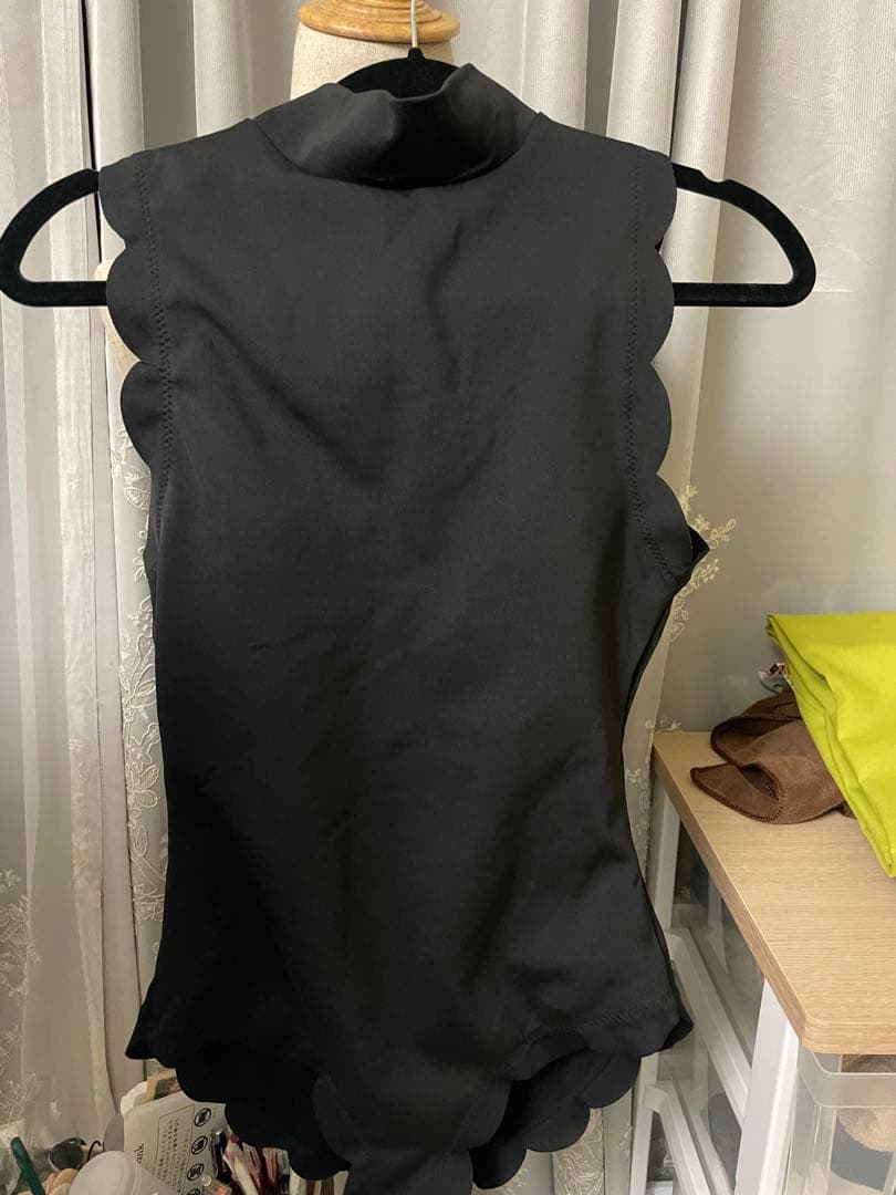 Mikomori Wavy Suit (S0024) ブラック