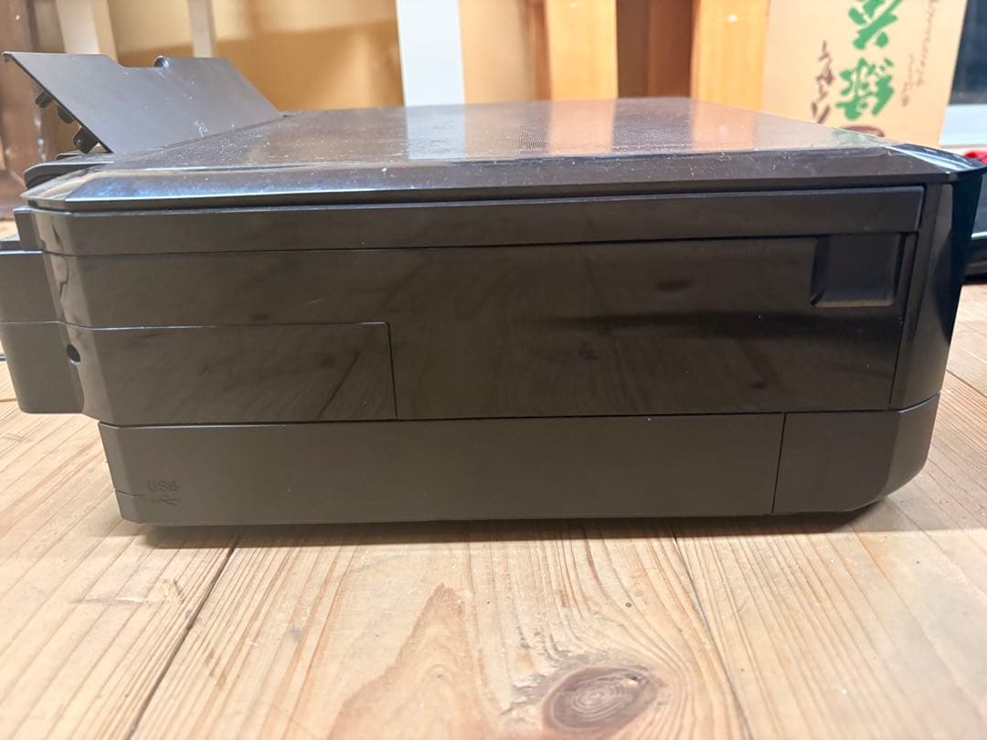 Epson 複合機 タッチパネル式　ジャンク品EP-807AB
