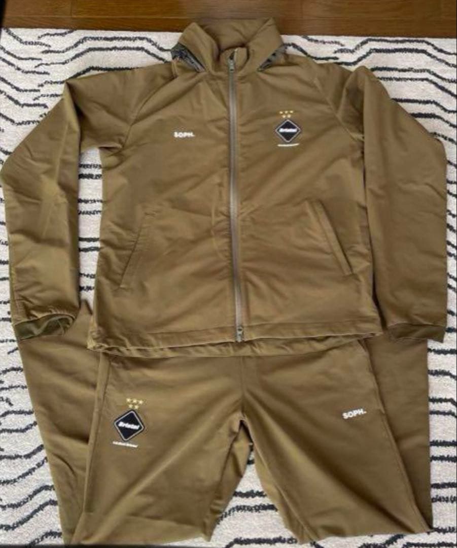 【期間限定値下げ】fcrb soph セットアップ
