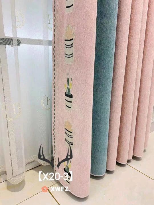 高品質　生地下　厚い　1mに1200g重さ　お得　2色ございます
