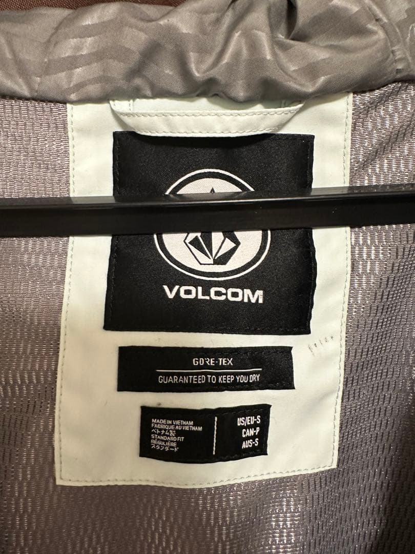 VOLCOM L GORE-TEX JACKET Sサイズ