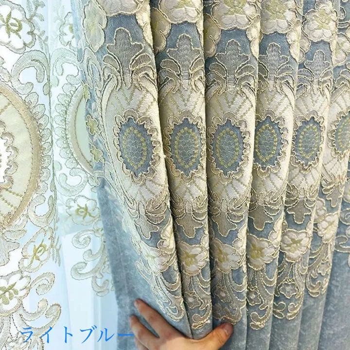 4）106番高級カーテン4点セット　 一枚の生地幅120cm / 高さ261cm