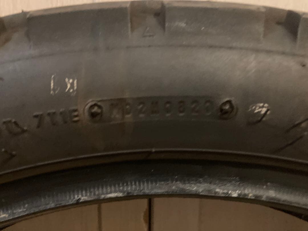 DUNLOP TT100GP 18,19インチセット