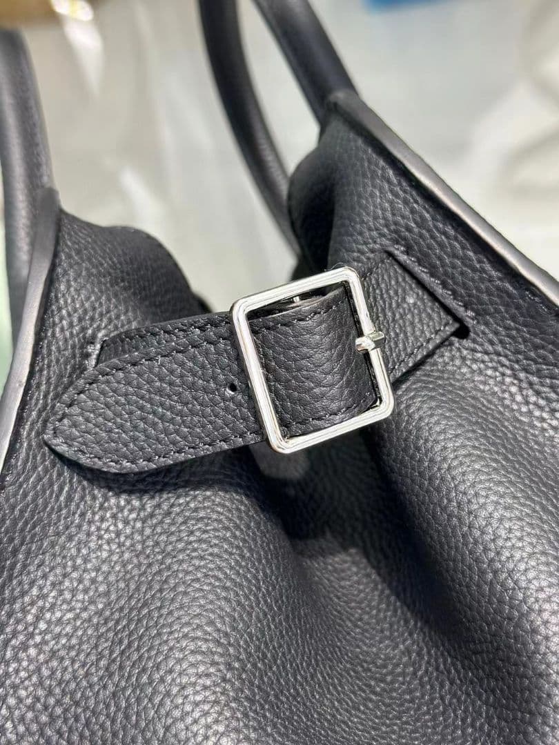 本革トートバッグ　ショルダーバッグ　ボストンバッグ　ブラックレザー