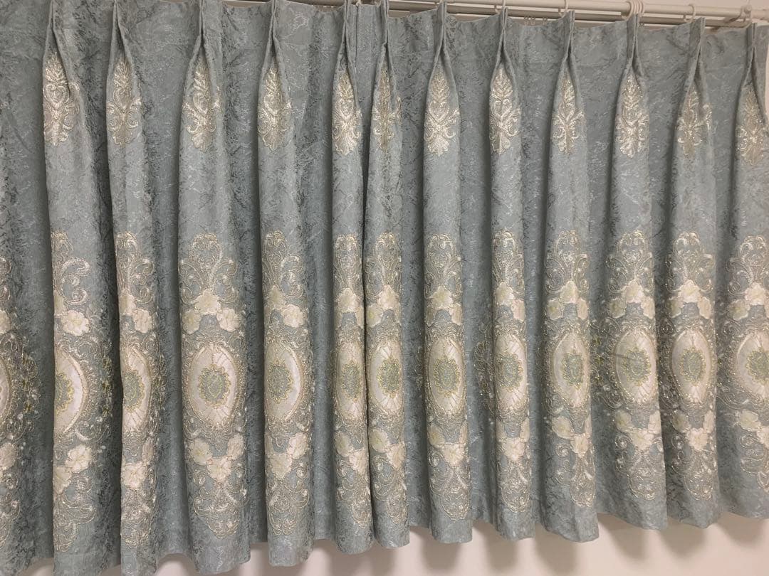 ★オーダー注文★ 106番-刺繍入れ高級カーテン