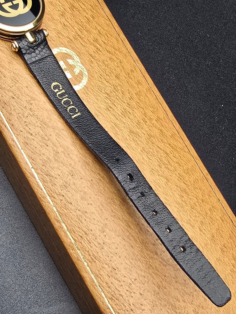 デッドストック 電池交換済 ヴィンテージ GUCCI ブラック ゴールド