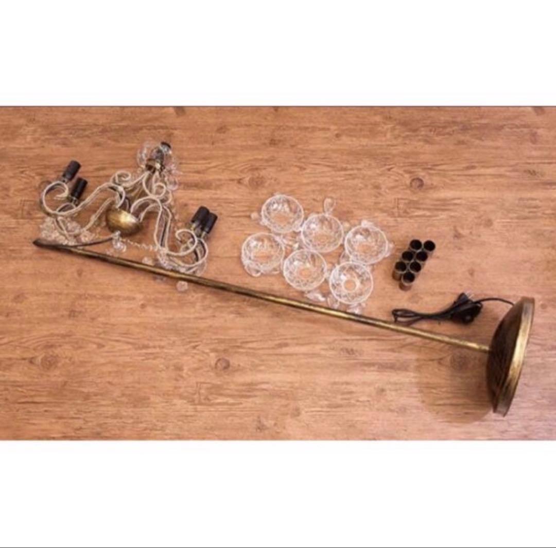 アンティークな部屋/ 7灯式 シャンデリアスタンド/ フロアランプ