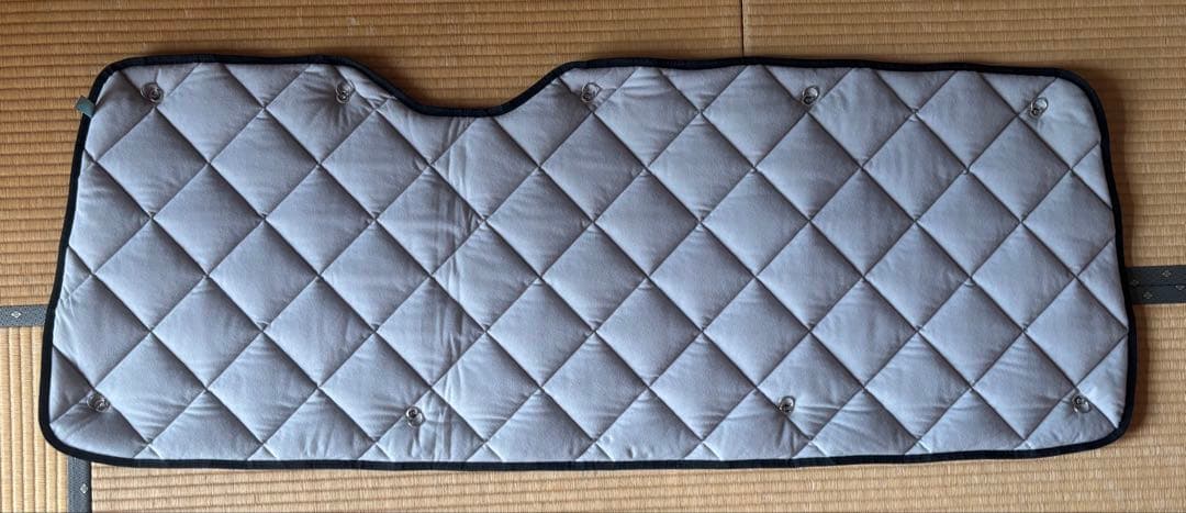 【さっぺい様】ハイエース　マルチシェード　アイズ　リアセット