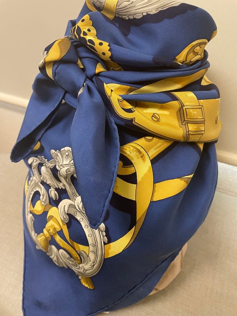 エルメス スカーフ カレ 90 ヴィンテージ 中古 ブルー 青 イエロー