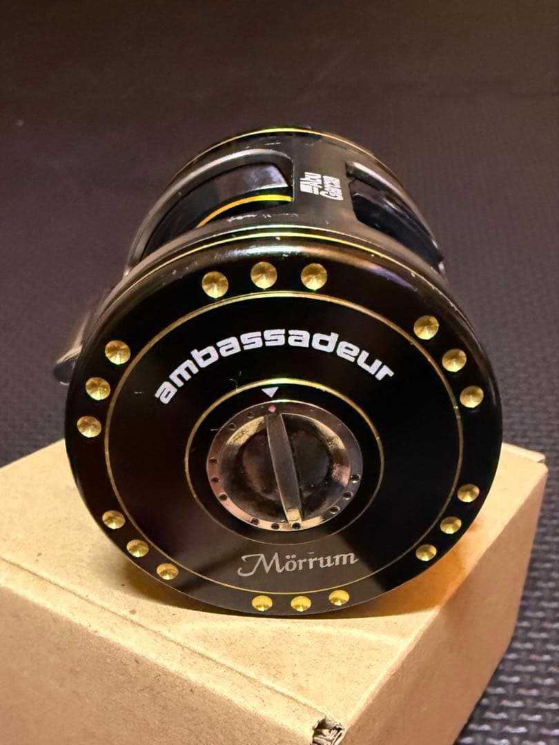 アブ モラムZX3601 MAG アブガルシア 左ハンドル アンバサダー