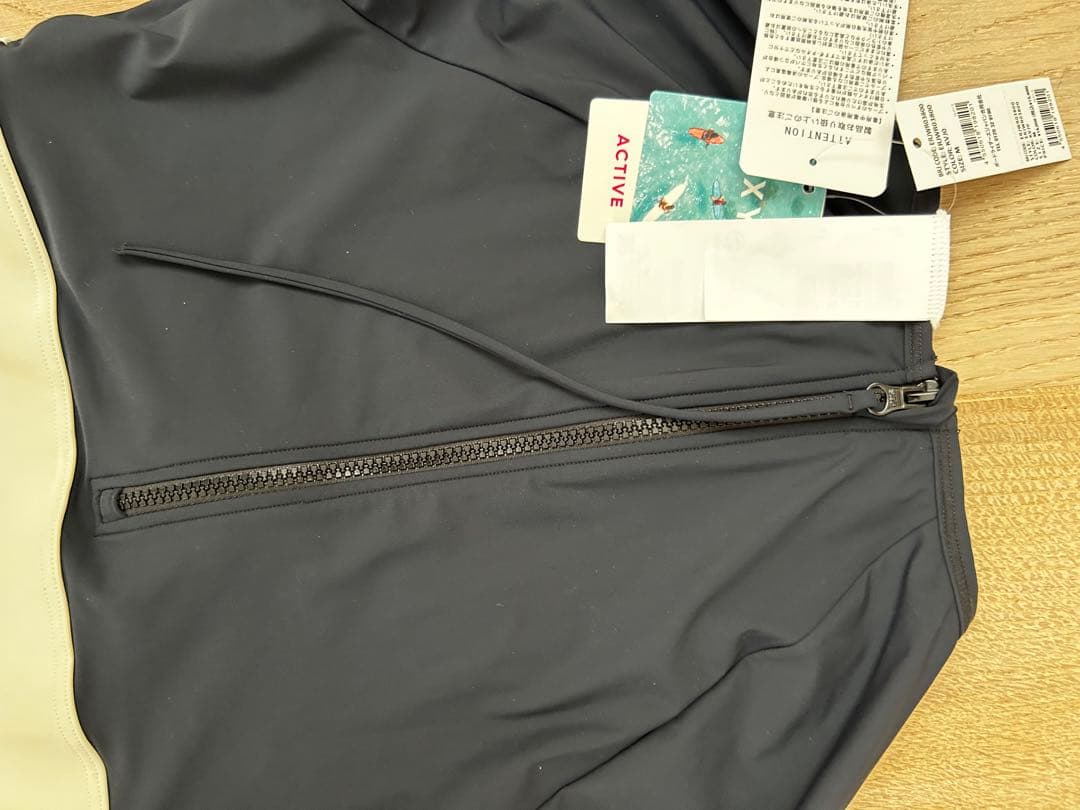 SS　 ロキシー　ROXY レディース　長袖　水着　ラッシュガード