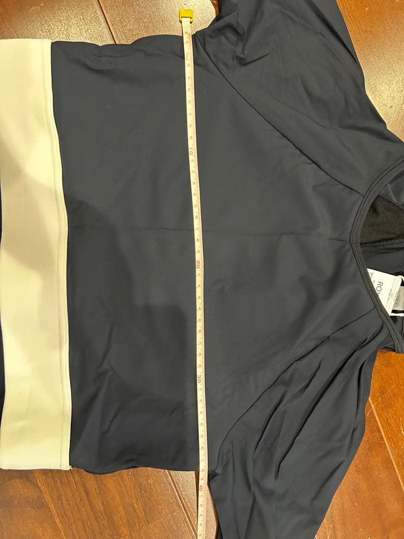 SS　 ロキシー　ROXY レディース　長袖　水着　ラッシュガード