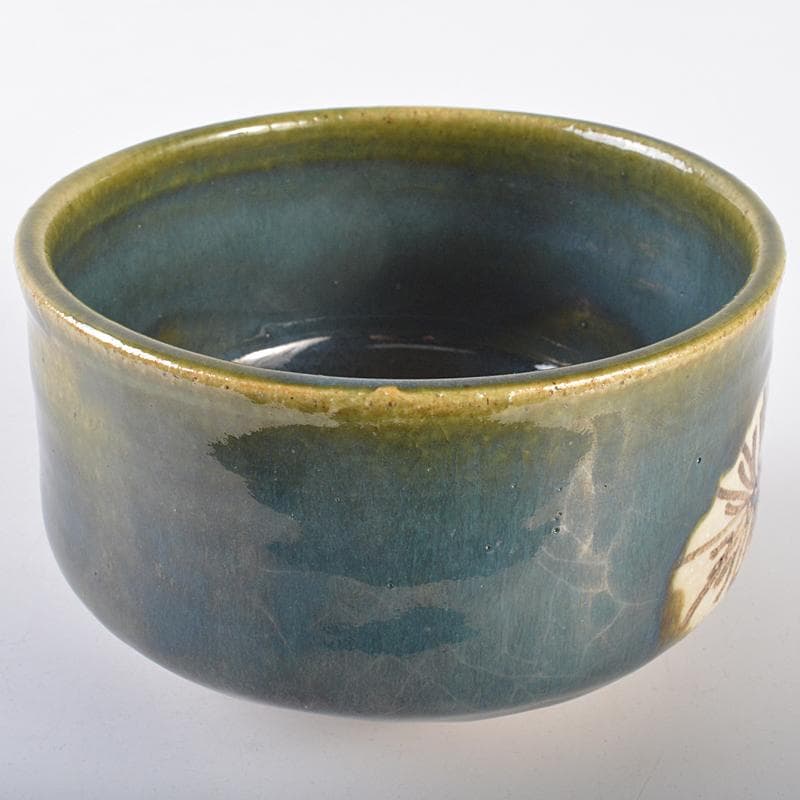 北大路魯山人作　青織部　菊文　茶碗　共布　黒田陶々庵極め箱　M　R7524