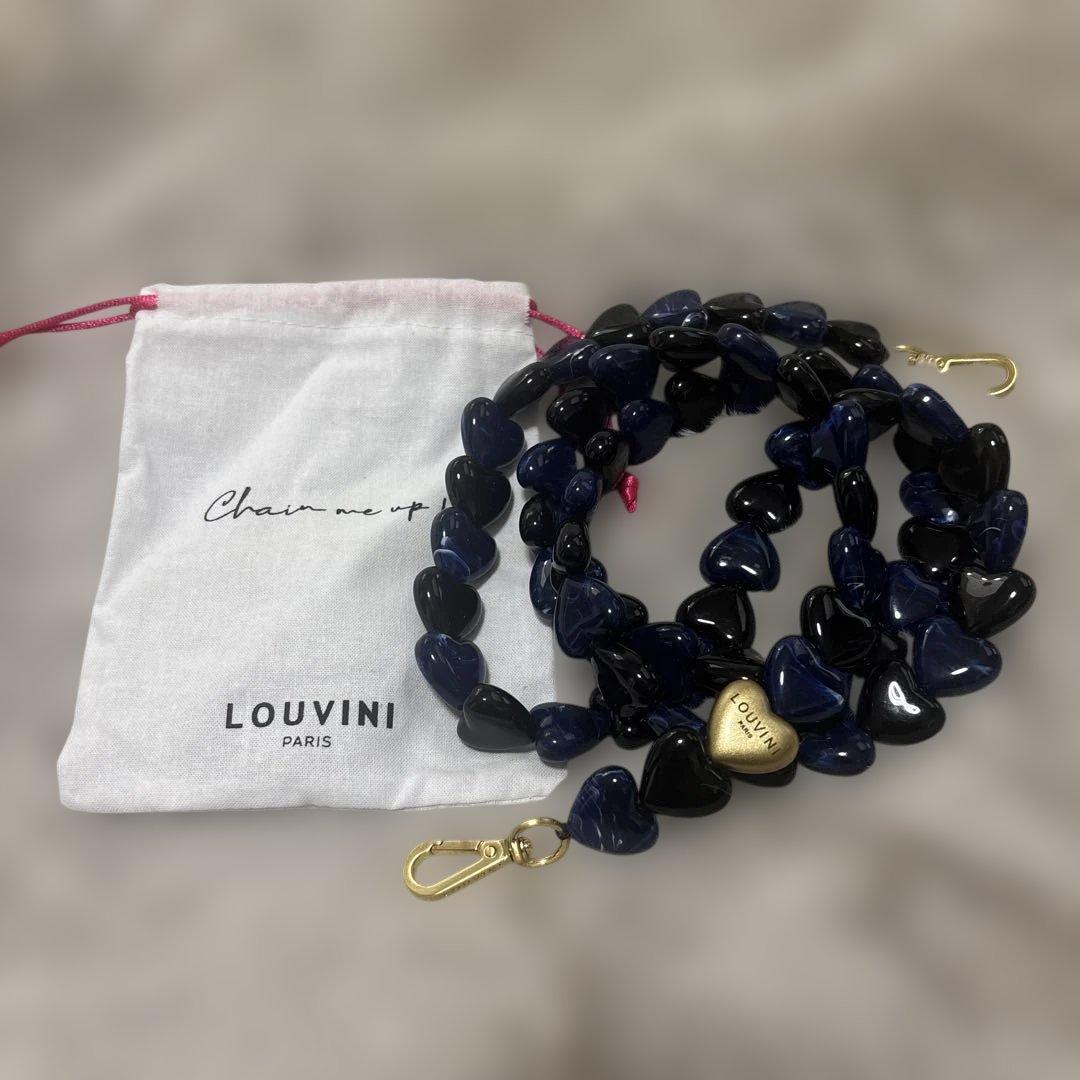 LOUVINI ハート型ビーズ ストラップ