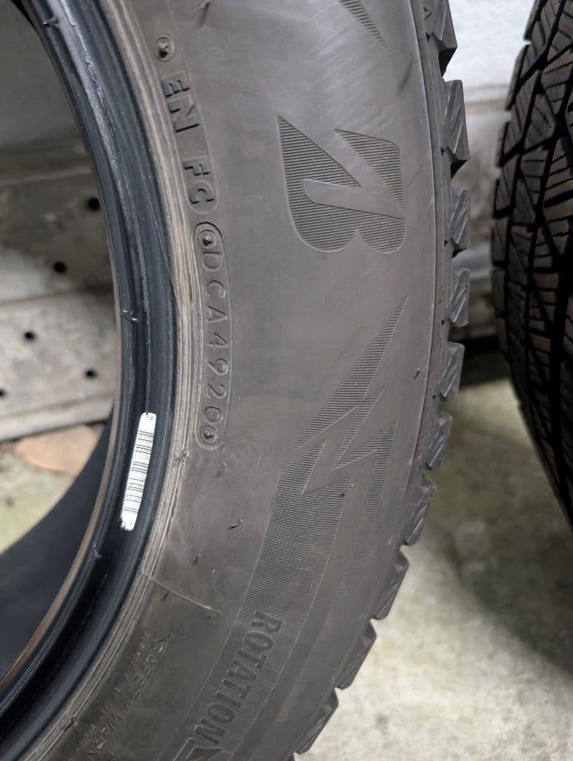ゆずは 225/60R17冬タイヤ4本セット※説明欄必須※