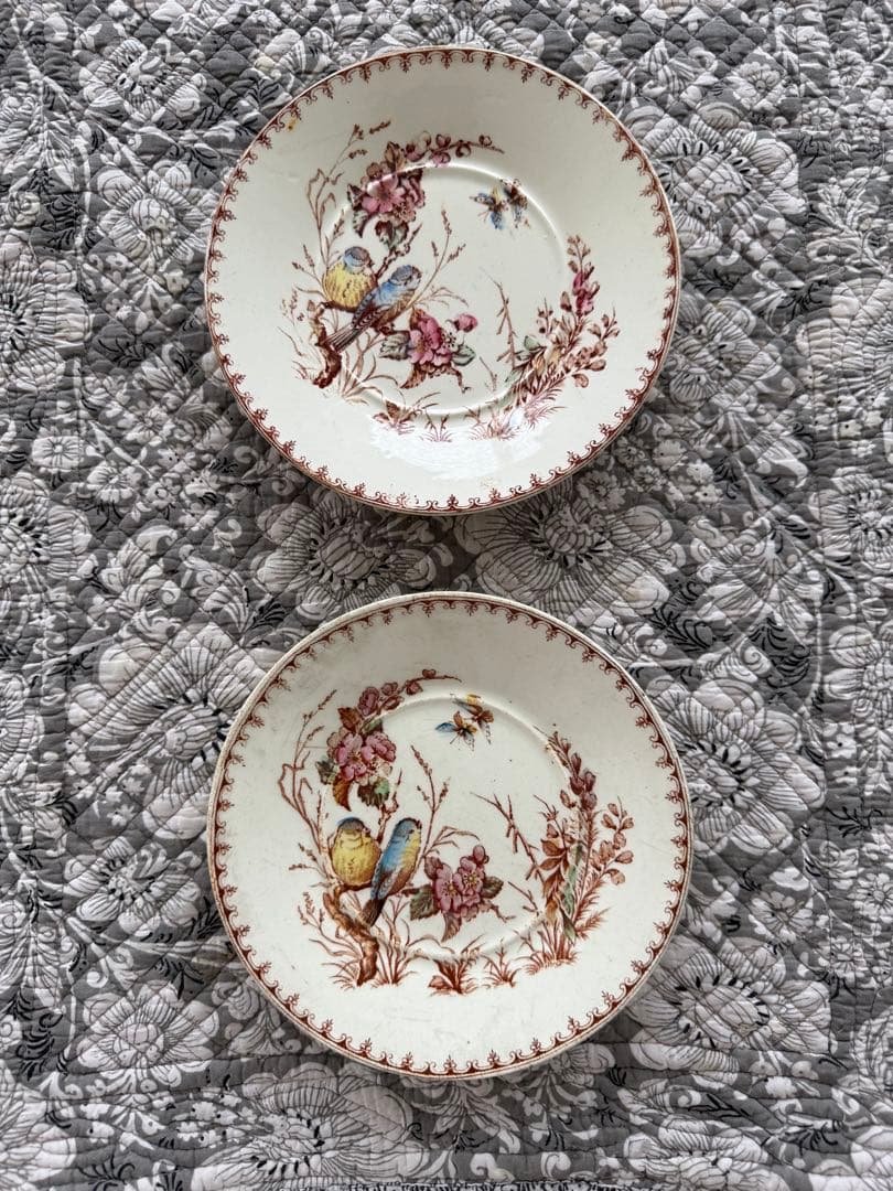 フランスアンティークリュネビィル窯Mesangeソーサーデザートプレート２枚.b