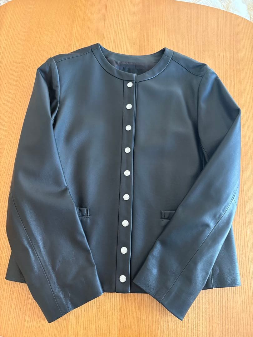 ⭐️美品　【23区 】シープレザージャケット　36