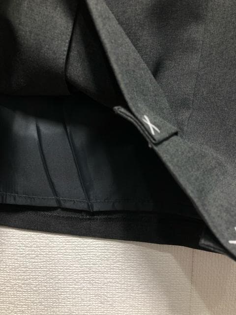 新品☆7号Sグレー系♪プリーツスカート・パンツスーツ♪お仕事☆b363