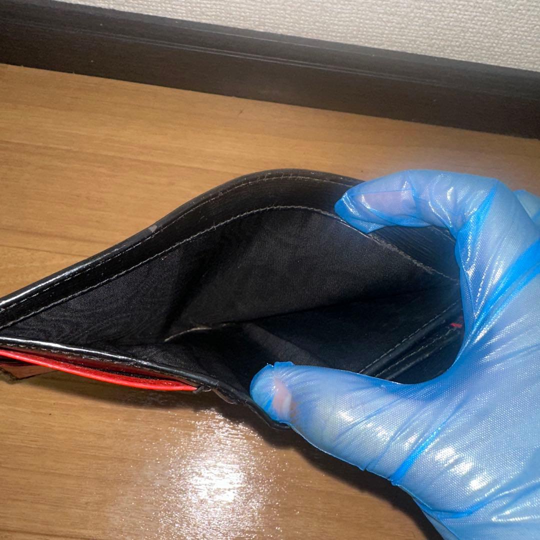 PRADA プラダ ヴィッテロムーヴ　サフィアーノ　財布　レザー　黒　赤