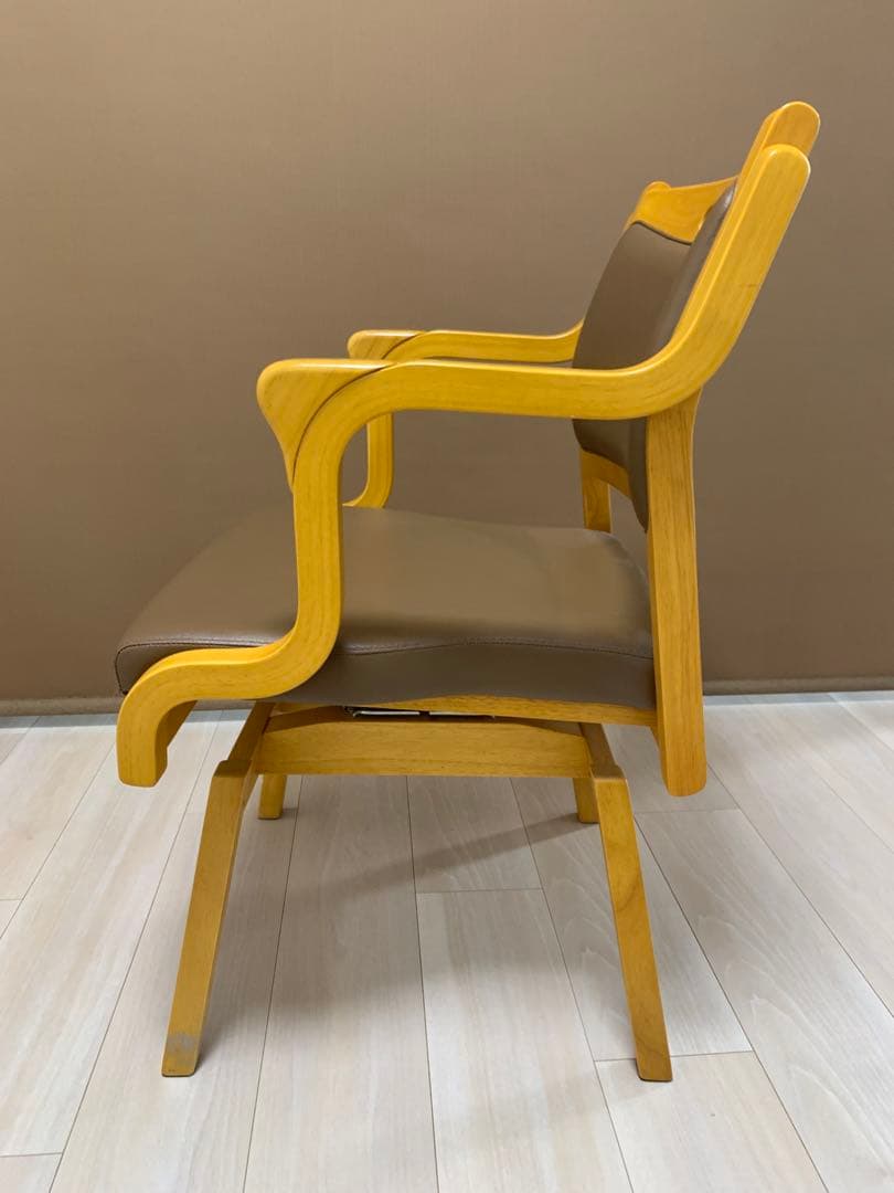 【送料込み】貞苅椅子製作所 回転椅子 Care-111-RAC 介護椅子