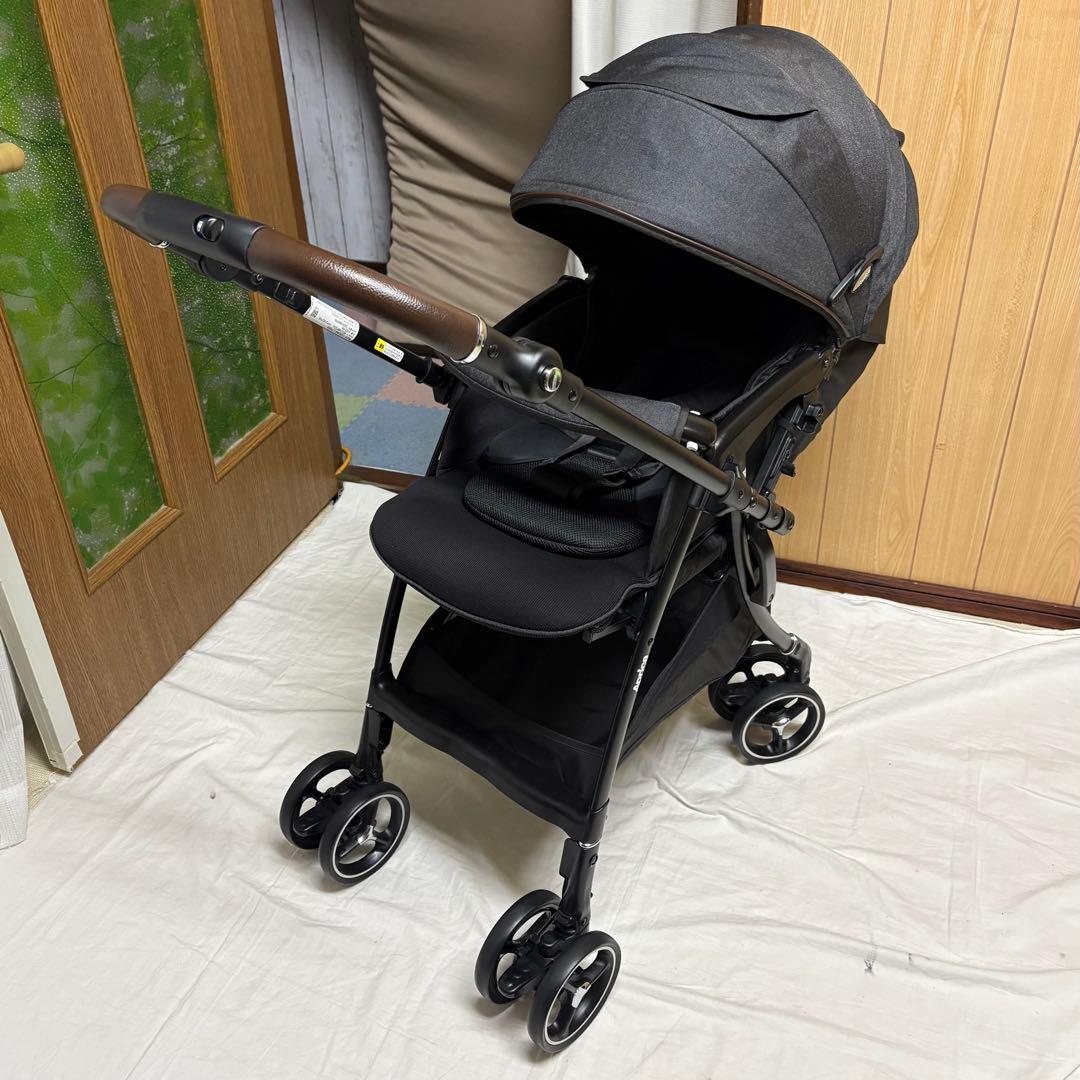 アップリカ ラクーナクッションフリープラス ベビーカー 美品 横スライド 清掃済